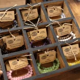 Energetikus Karkötő- Vörös Gránát