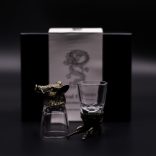 "Bottom Up" likőrös pohár (50ml) - Vad erdei lények - antik bronz