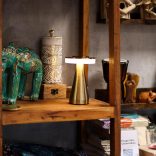 Érintőlámpa - Magas - USB (C) - tölthető (400 Watt)